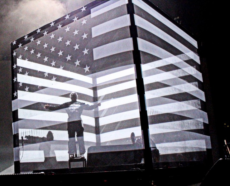 Outkast performing in Atlanta’s Centennial Olympic Park, September 27, 2014.  The flag design is similar but not identical to Stankonia's: the stars are right side up.