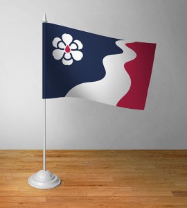 8-mightymagnolia_deskflag